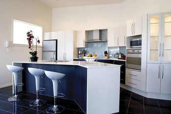 Mollymook Beachfront Executive Apartment - Holiday Cairns 21