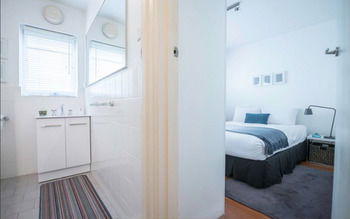 Apartment2c - Ormond - Holiday Cairns 2