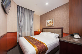 Sydney Hotel CBD - Holiday Cairns 12