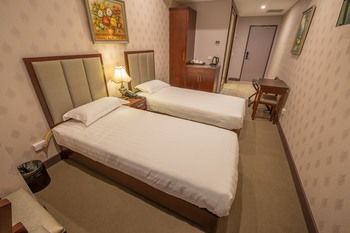 Megaboom City Hotel - Holiday Cairns 36