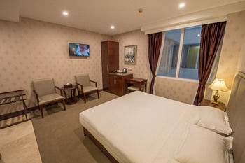 Megaboom City Hotel - Holiday Cairns 38