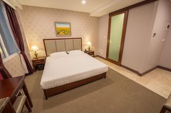 Megaboom City Hotel - Holiday Cairns 46
