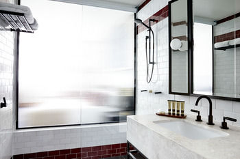 Primus Hotel Sydney - Holiday Cairns 6
