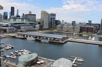 Apartment View Docklands Melbourne - Holiday Cairns 14