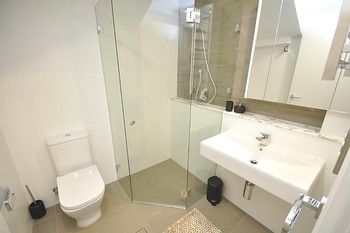 Cremorne 4 Win Furnished Apartment - Holiday Cairns 0