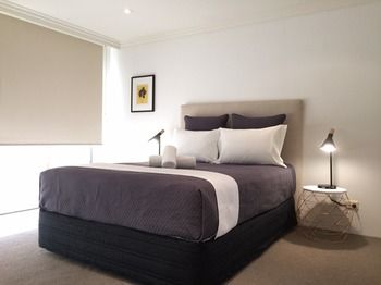 Neutral Bay 46 Young Furnished Apartment - Holiday Cairns 2