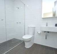Neutral Bay 4 Young Furnished Apartment - Holiday Cairns