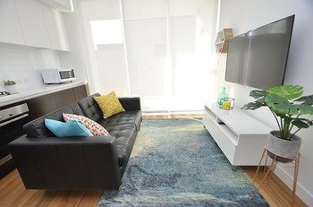 Neutral Bay 4 Young Furnished Apartment - Holiday Cairns 8