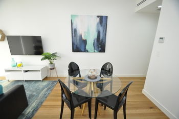 Neutral Bay 4 Young Furnished Apartment - Holiday Cairns 13