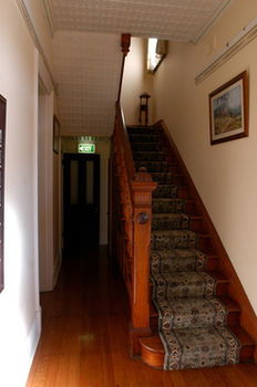 CBC Bed & Breakfast & Cafe - Holiday Cairns 6
