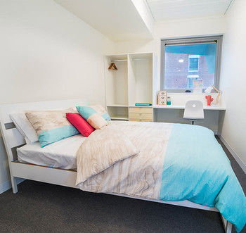 Student Village Melbourne - Holiday Cairns 7