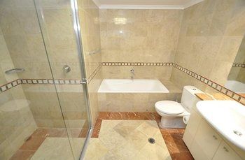 Sydney CBD 303 Elz Furnished Apartment - Holiday Cairns 2