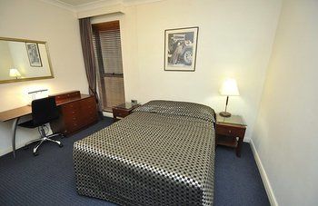 Sydney CBD 303 Elz Furnished Apartment - Holiday Cairns 5