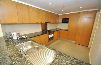 Sydney CBD 303 Elz Furnished Apartment - Holiday Cairns 7