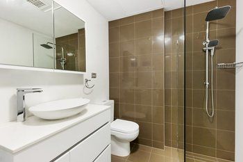 Sydney CBD 503 Brg Furnished Apartment - Holiday Cairns 0