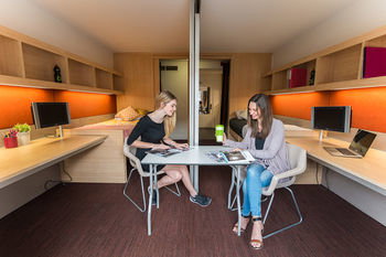 RMIT Village - Holiday Cairns 15