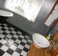 37 Queen Gloucester - Holiday Cairns