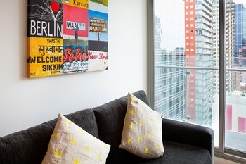 AKOM Melbourne - Holiday Cairns 10