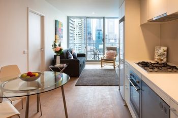 AKOM Melbourne - Holiday Cairns 12