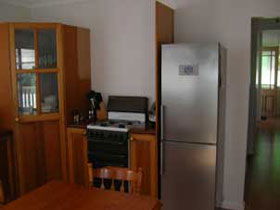 A Pine Cottage - Holiday Cairns 1