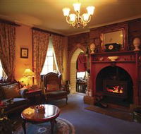 Oatlands Lodge Colonial Accommodation - Holiday Cairns