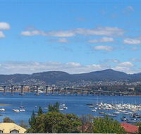 Ashwood Apartments - Lindisfarne - Holiday Cairns