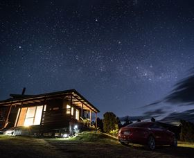 Bruny Island's Hundred Acre Hideaway - Holiday Cairns 1