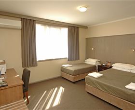Argosy Motor Inn - Holiday Cairns 0