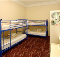 Alexander Hotel - Holiday Cairns