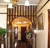 AAA-Ye Olde Post Office Cottage-Smithton - Holiday Cairns