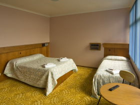 Somerset Hotel - Holiday Cairns 0
