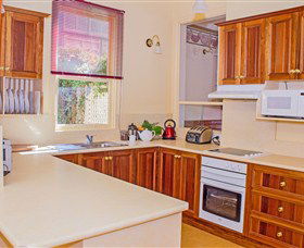 Duck House - The, - Holiday Cairns 0