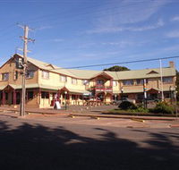 Parer's King Island Hotel - Holiday Cairns