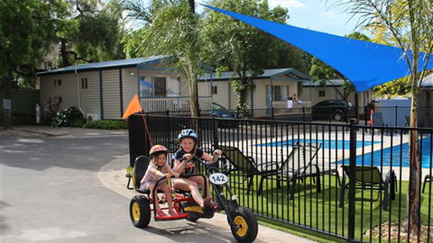 Barwon River Tourist Park - Holiday Cairns 0