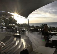Stradbroke Island Beach Hotel Spa Resort - Holiday Cairns