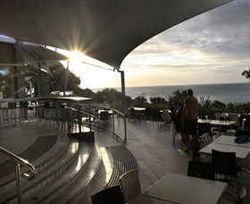 Stradbroke Island Beach Hotel Spa Resort - Holiday Cairns 0