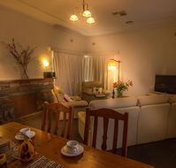 Benson House and Benson Lodge - Holiday Cairns