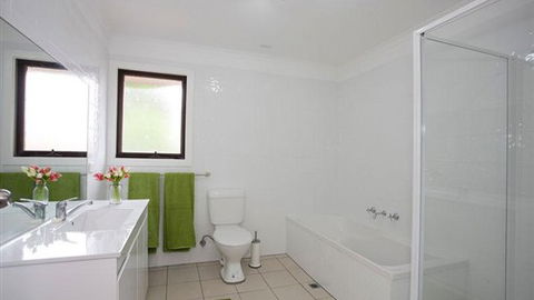Raydon Court - Holiday Cairns 2