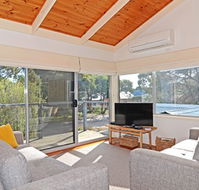 Barrakee Beach House - Anglesea - Holiday Cairns