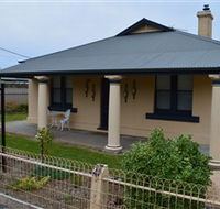 Agnes Cottage Bed and Breakfast - Holiday Cairns