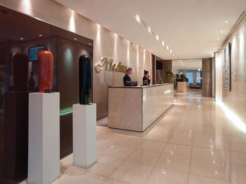 Adina Apartment Hotel Sydney - Holiday Cairns 4
