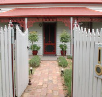 Airleigh Rose Cottage - Holiday Cairns