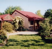 Alpine Country Cottages - Holiday Cairns
