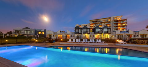 Assured Ascot Quays Apartment Hotel - Holiday Cairns 0