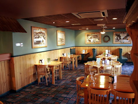 Astor Motor Inn - Holiday Cairns 2