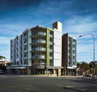 Baileys Serviced Apartments - Holiday Cairns