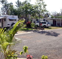 Batchelor Holiday Park - Holiday Cairns