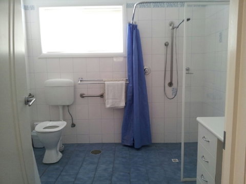 Beachport Caravan Park - Holiday Cairns 4