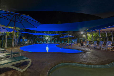 Broome Beach Resort - Holiday Cairns 1