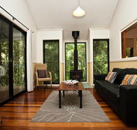 Cedar Creek Lodges at Thunderbird Park - Holiday Cairns
